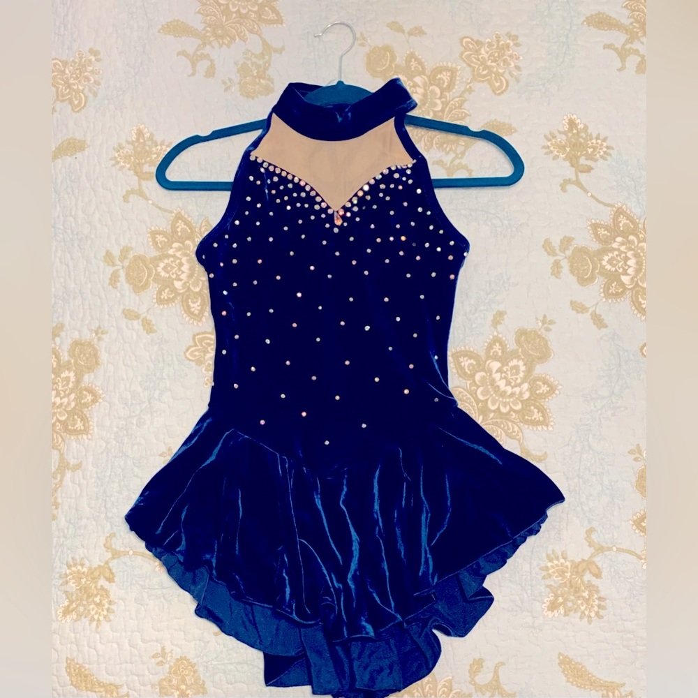 GK Figure skating dress